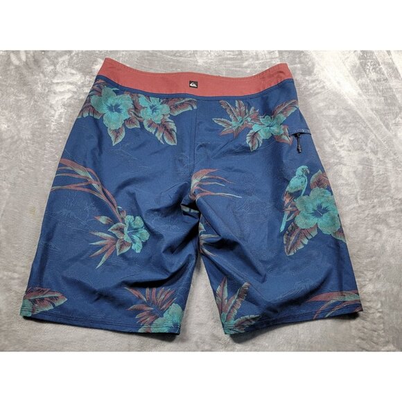 Quiksilver Men's 32 10" inseam Dry Flight Board Shorts Floral, Parrot, Tropical - Picture 7 of 7